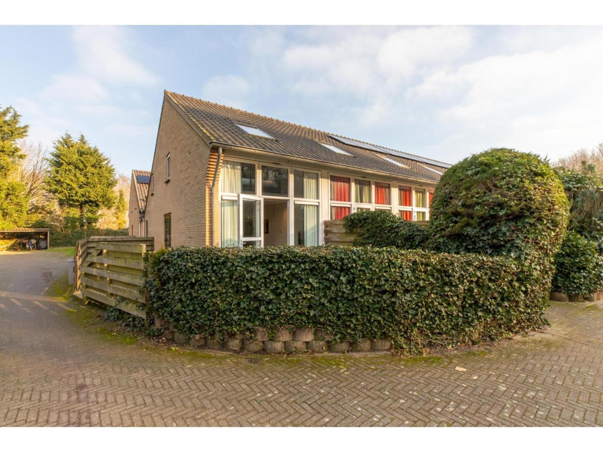 Charming In Zeeland By The Sea