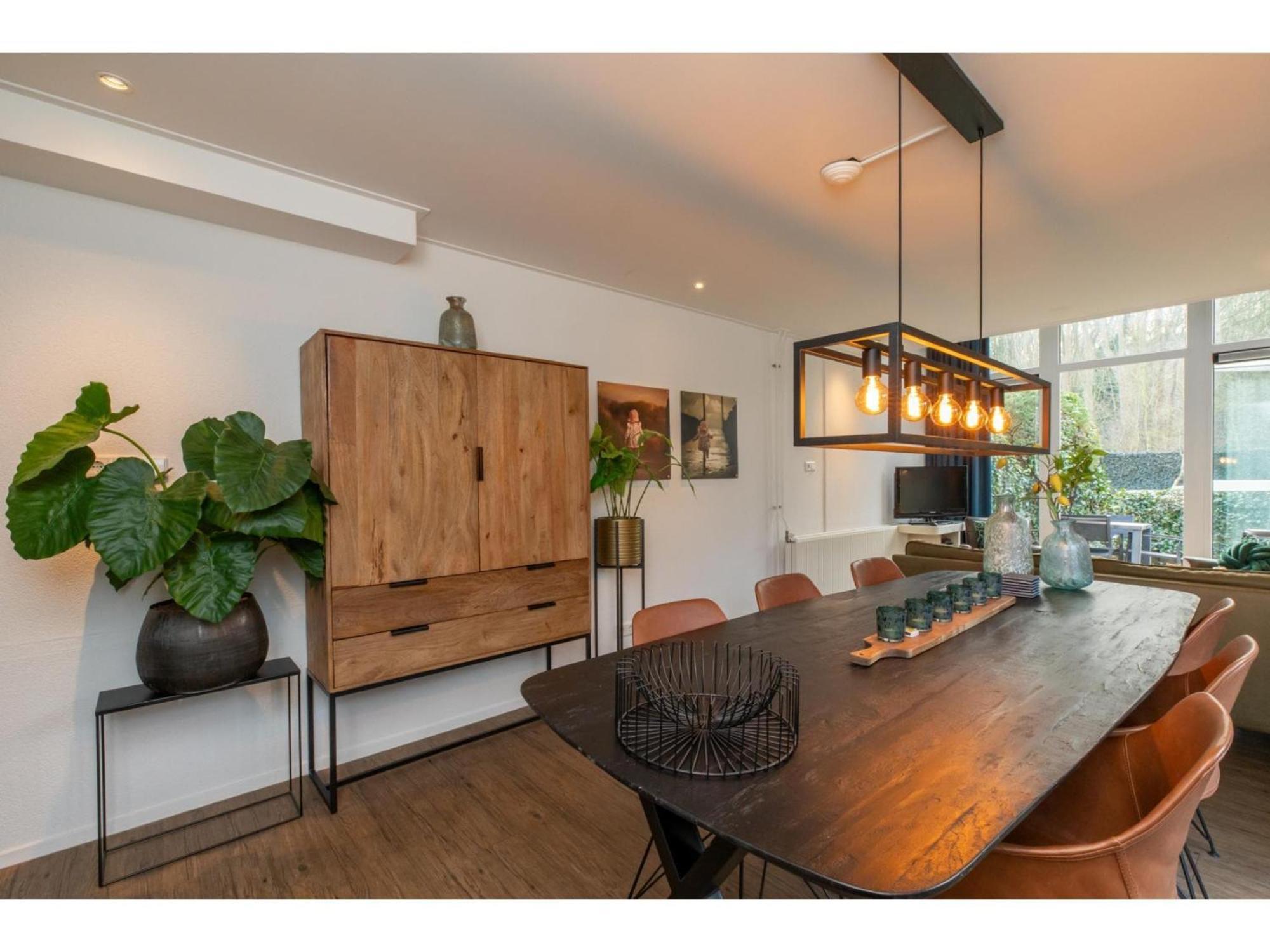 Vakantiehuis Charming In Zeeland By The Sea *
